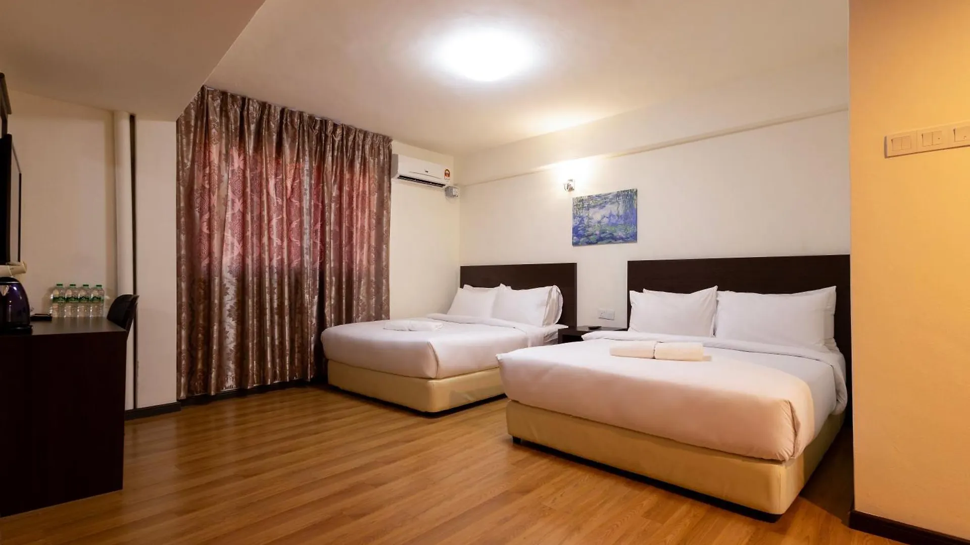 De Swift Hotel ملقا